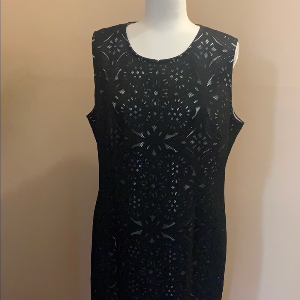 DKNY black lace flora design Sheath dress